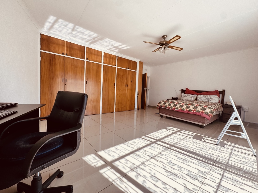 2 Bedroom Property for Sale in Songloed North West
